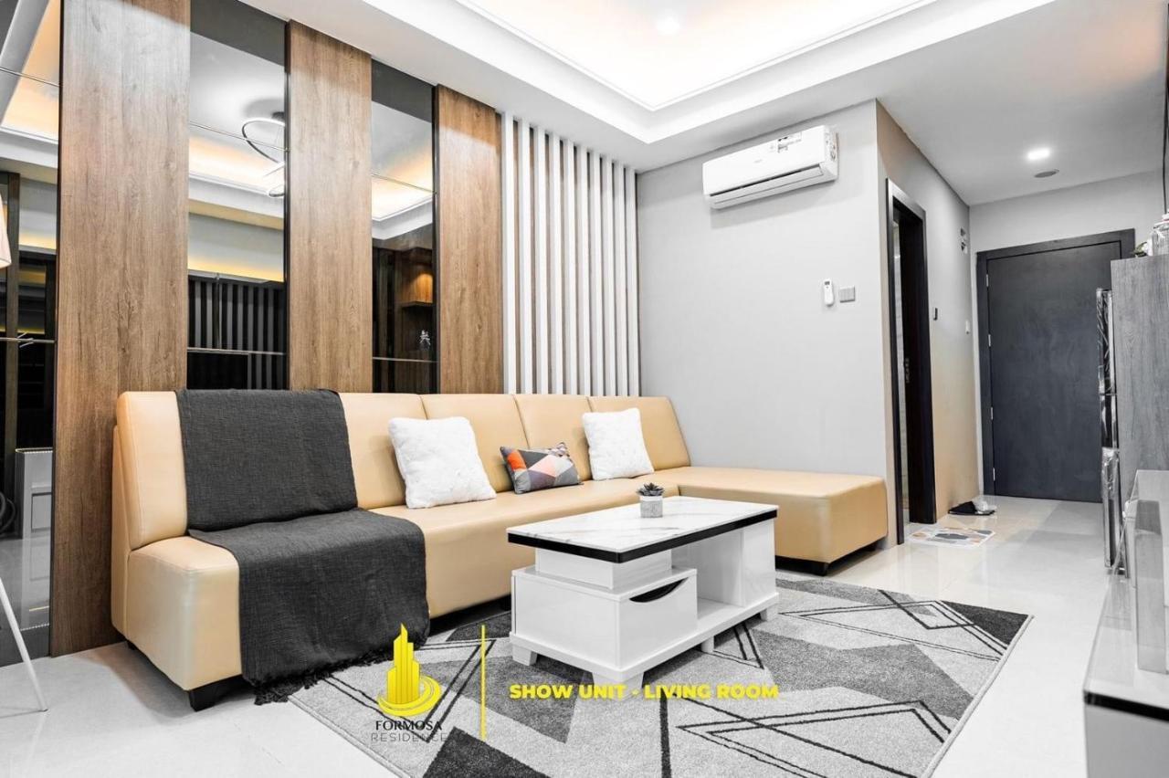 Sleptopia At Formosa Residence New Best Cozy Place In Town Nagoya Exterior foto